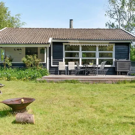 Ferienhaus Gaermund - 350m From The Sea By Interhome Føllenslev